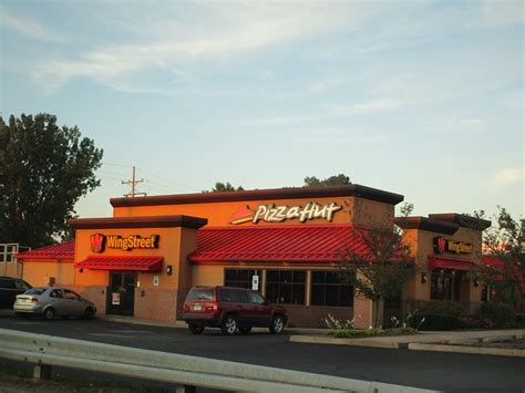 pizza hut erie pa